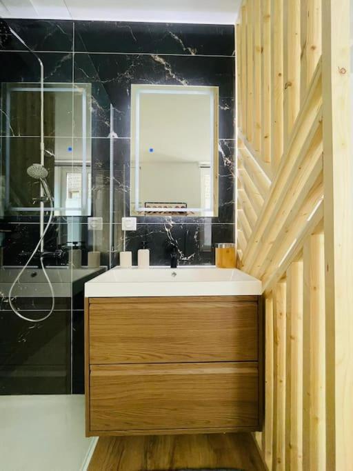 Apartament Le Repos Du Pilat Proche A 10 Min Saint Etienne Zewnętrze zdjęcie